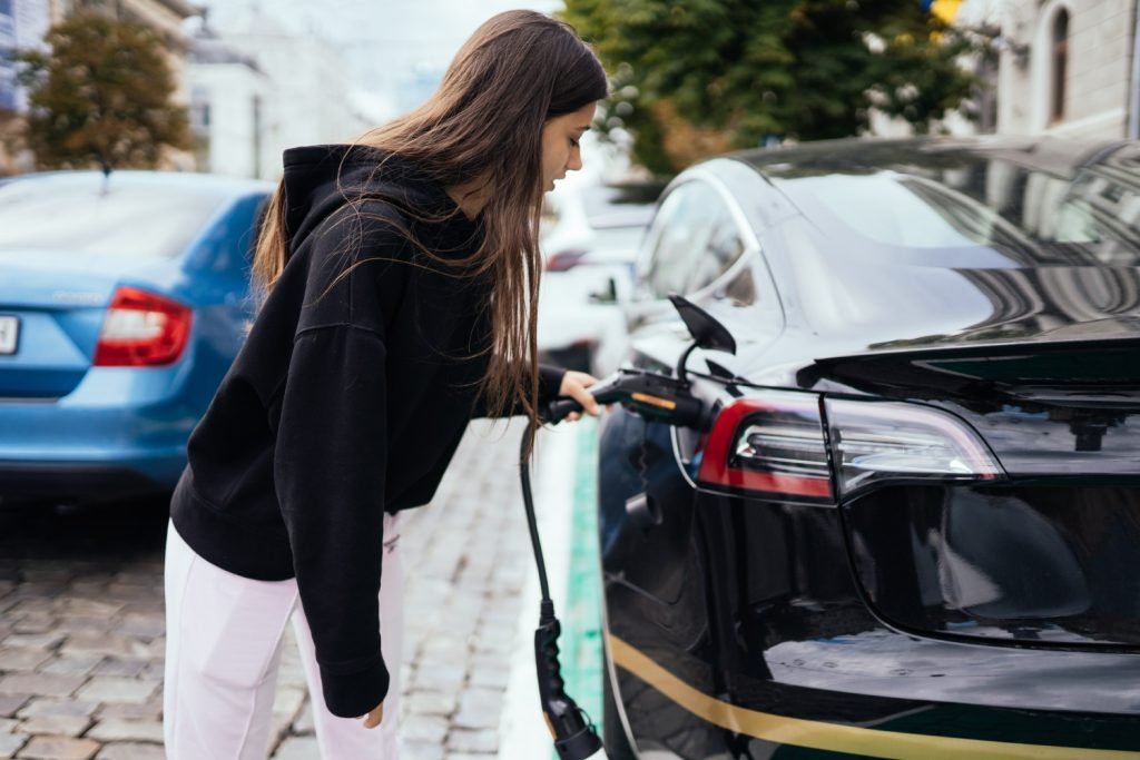 How to Start Electric Vehicle Charging Station Business in UK 4 6958 1