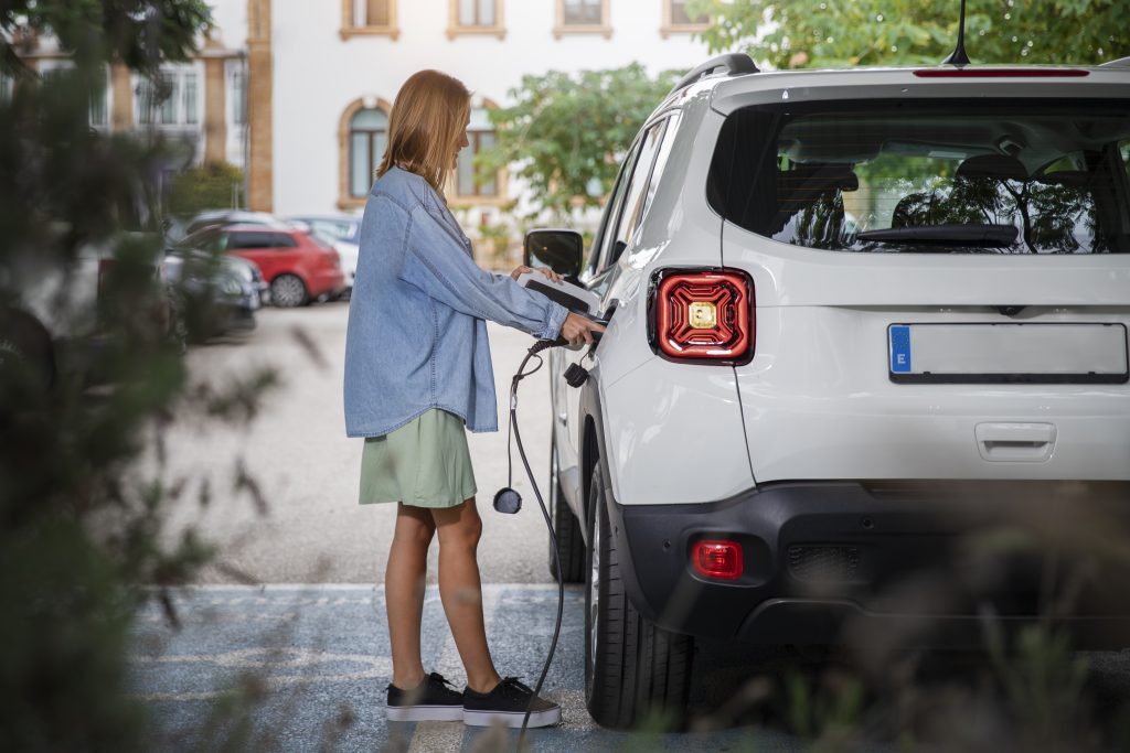 Avoid EV Battery Overheating with These Fast Charging Tips 1 close up electric car charging 13