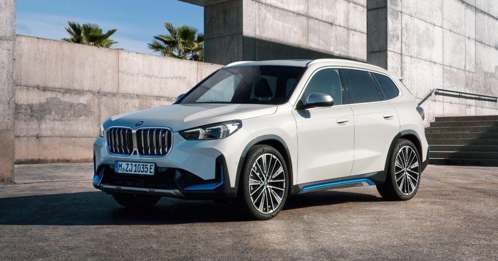 BMW i X1 2e2ee413e9